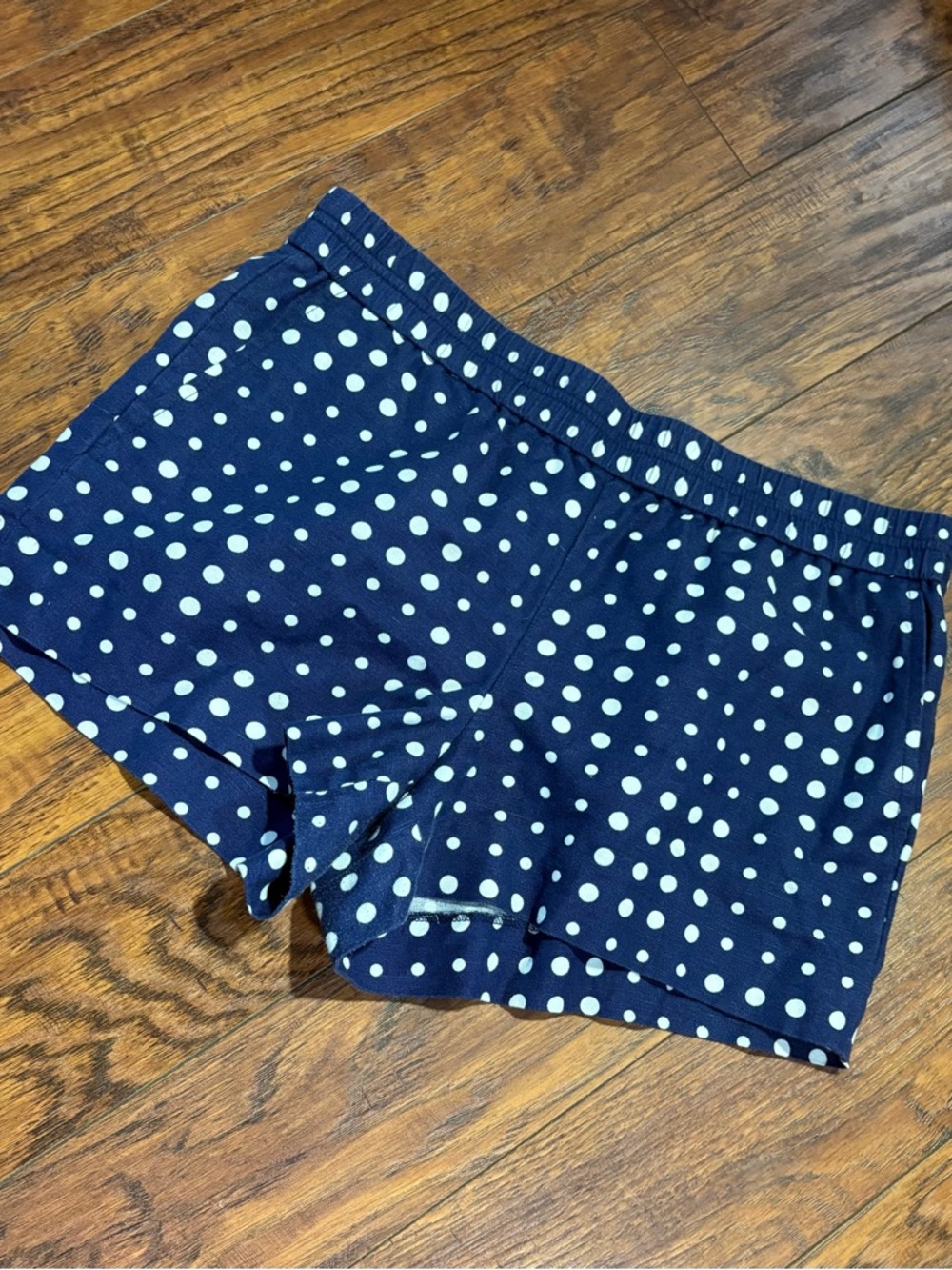 J. Crew women’s size 8 polka dot pull on shorts